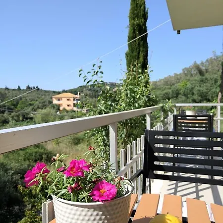 Πανσιόν Theama Corfu